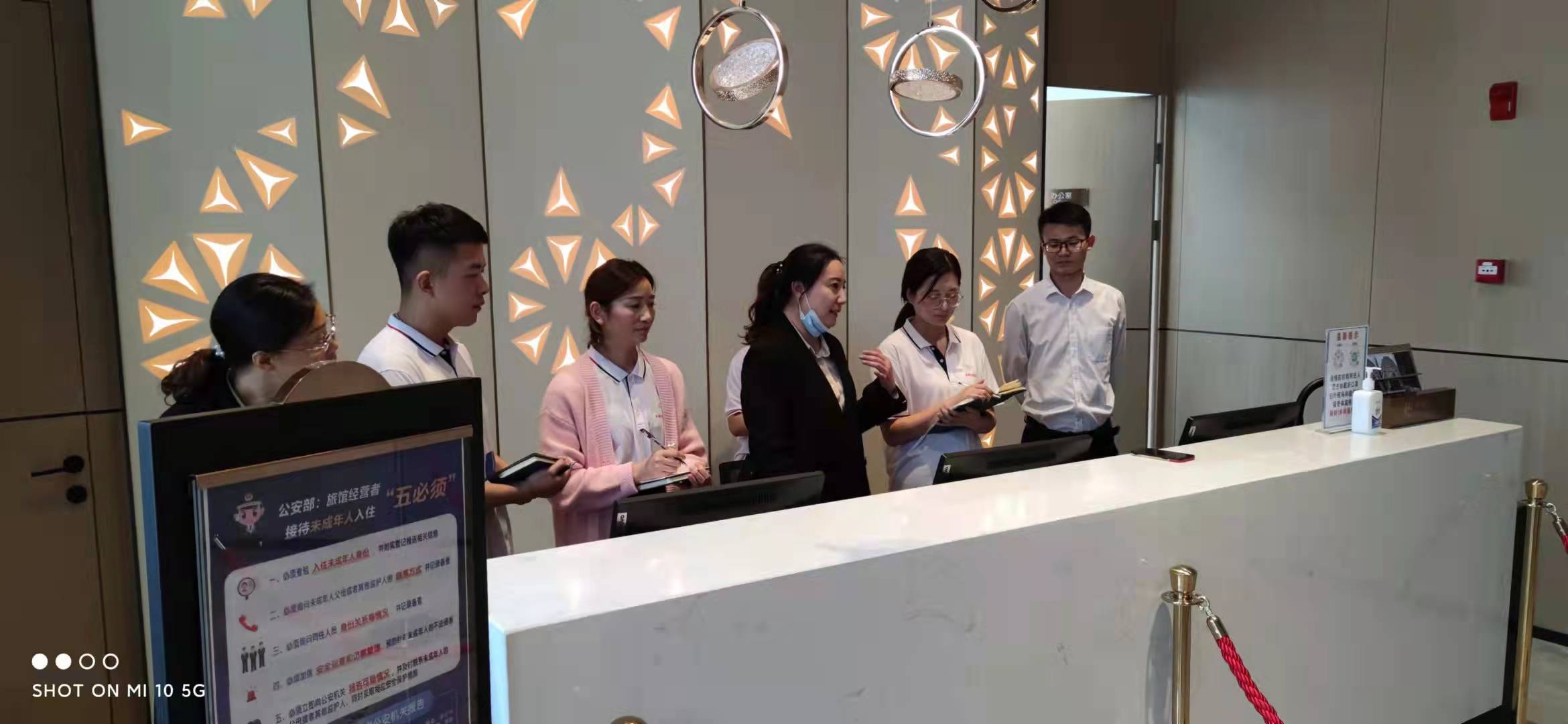 2f92d6576d0a8214e5ad9f91b319357.jpg 2f92d6576d0a8214e5ad9f91b319357.jpg