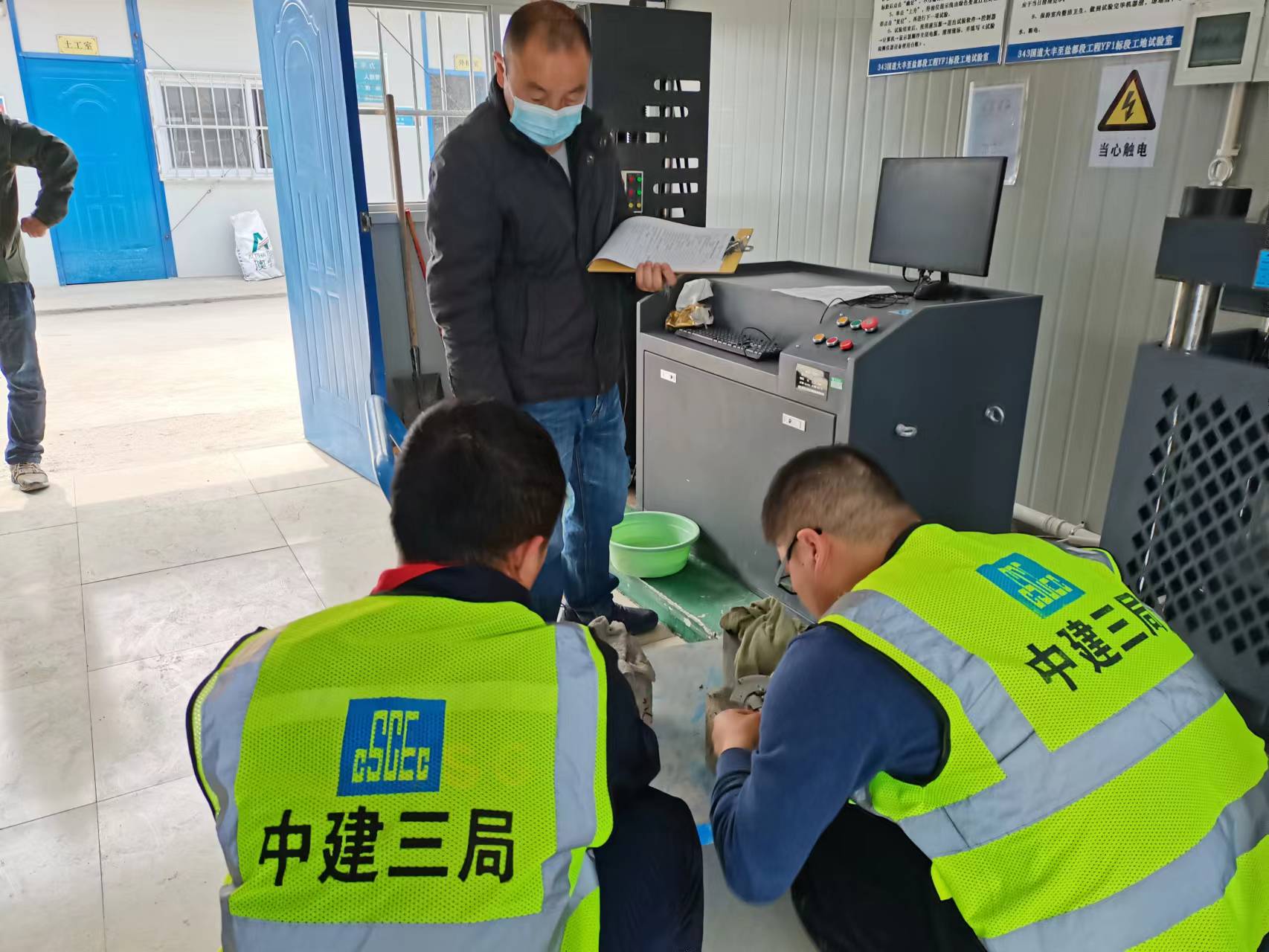 试压块 图2.jpg 试压块 图2.jpg