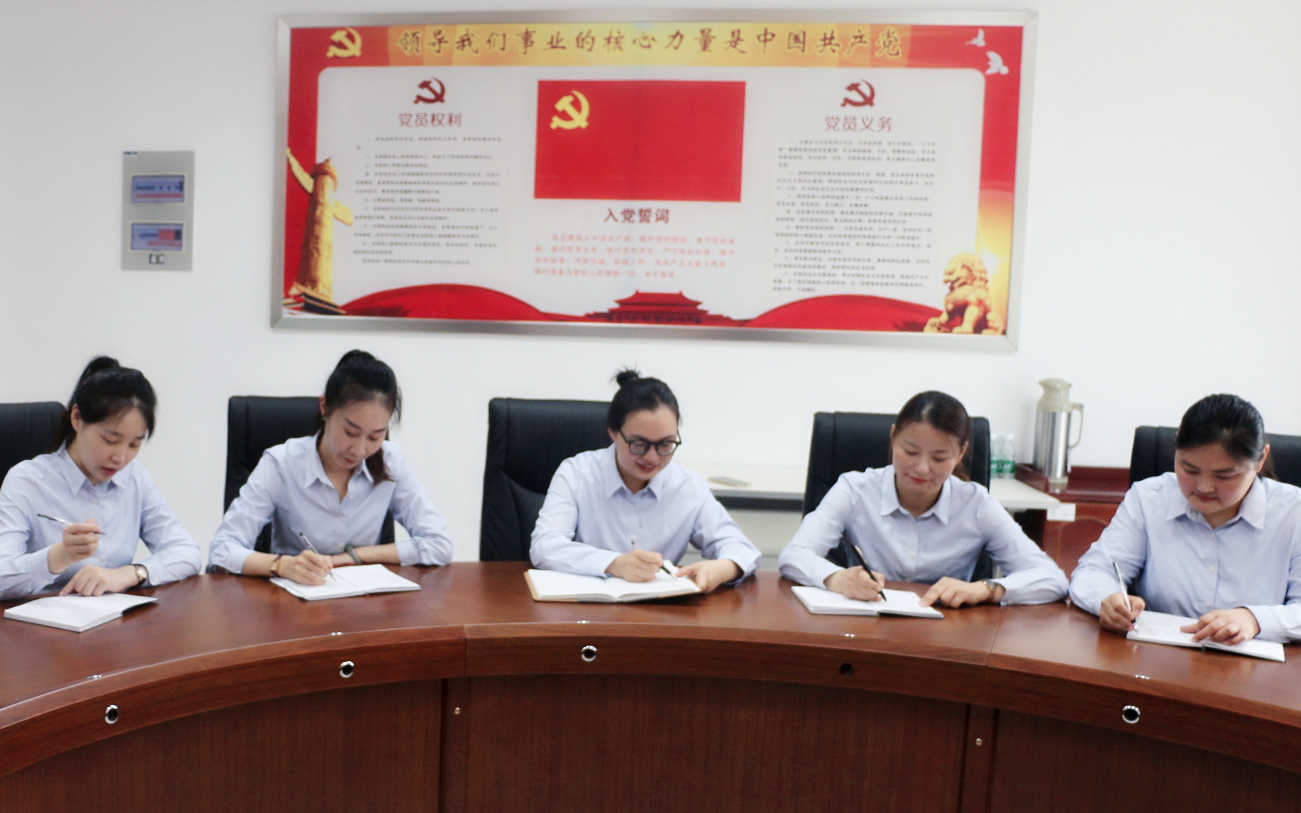 c775564231d77010e67c6d4cefa1ddc.jpg c775564231d77010e67c6d4cefa1ddc.jpg