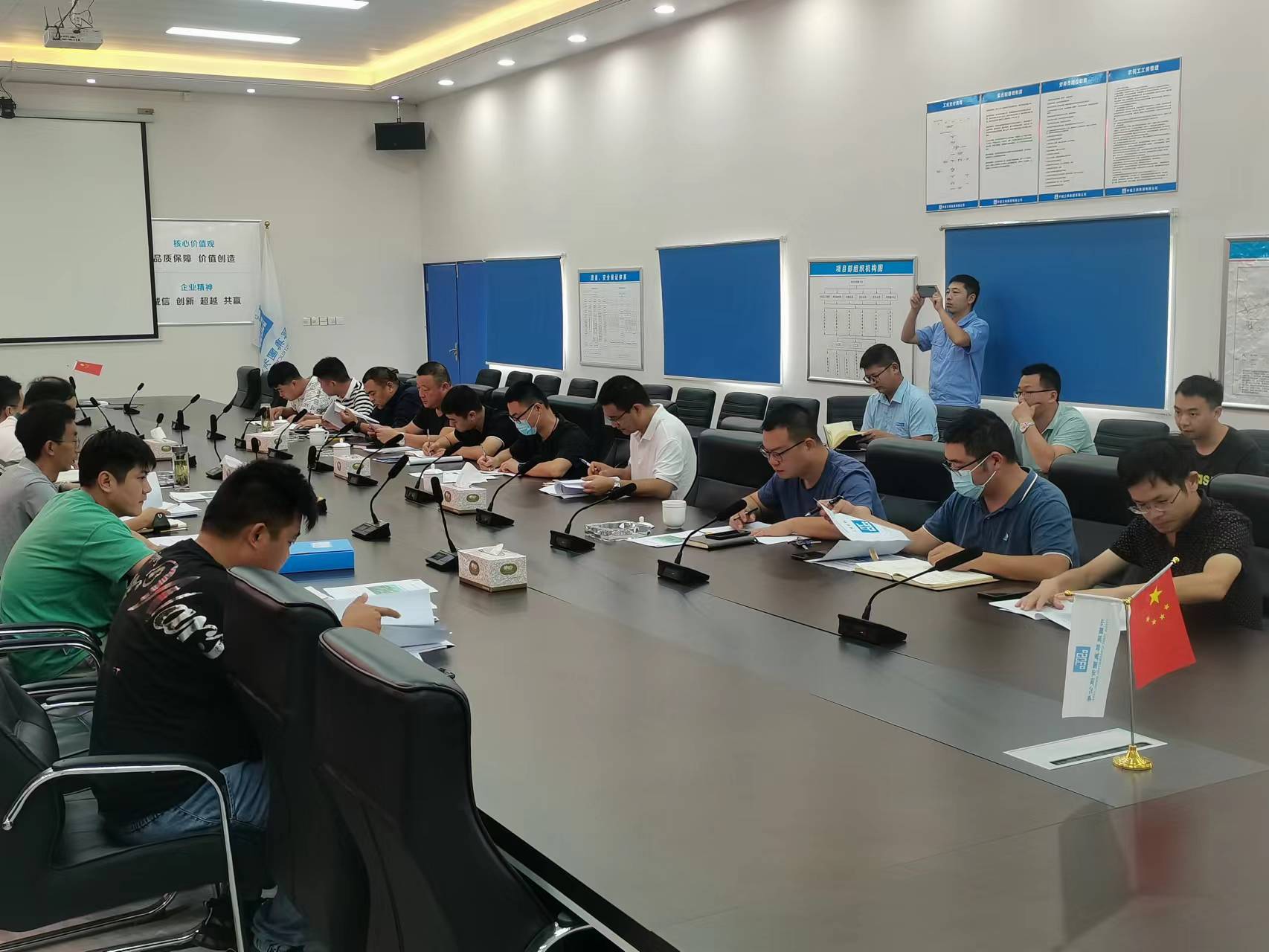 3f3751991806c02201f4b1785fbce38.jpg 3f3751991806c02201f4b1785fbce38.jpg