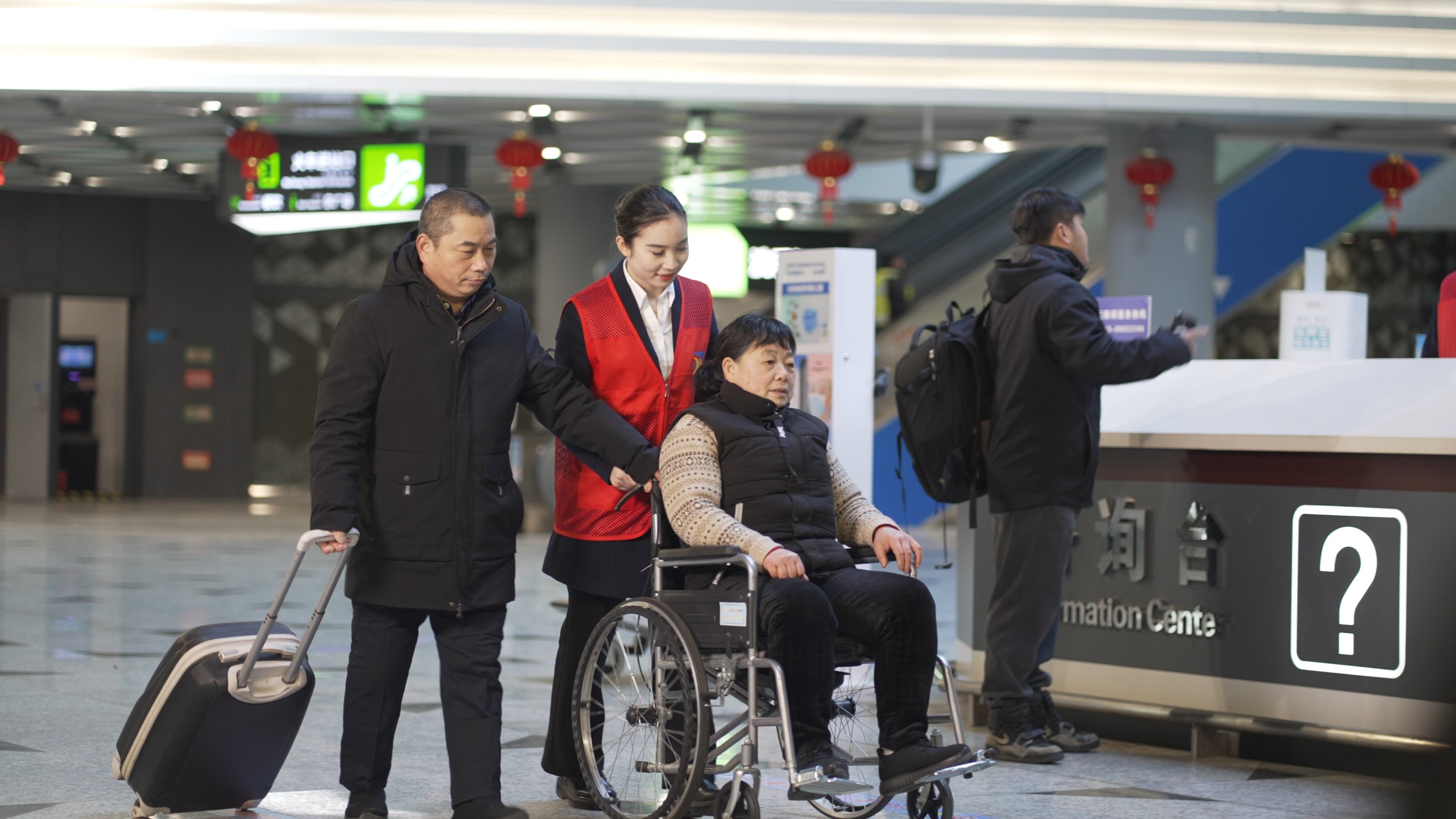 新盐高铁枢纽.jpg 新盐高铁枢纽.jpg