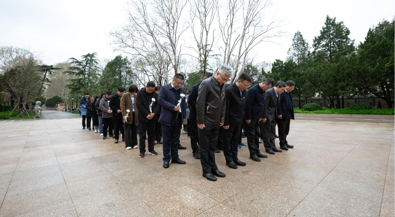 正在上传... 正在上传...