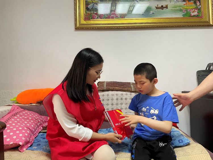 儿童_副本.jpg 儿童_副本.jpg