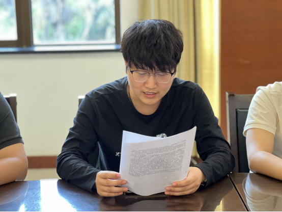 正在上传... 正在上传...