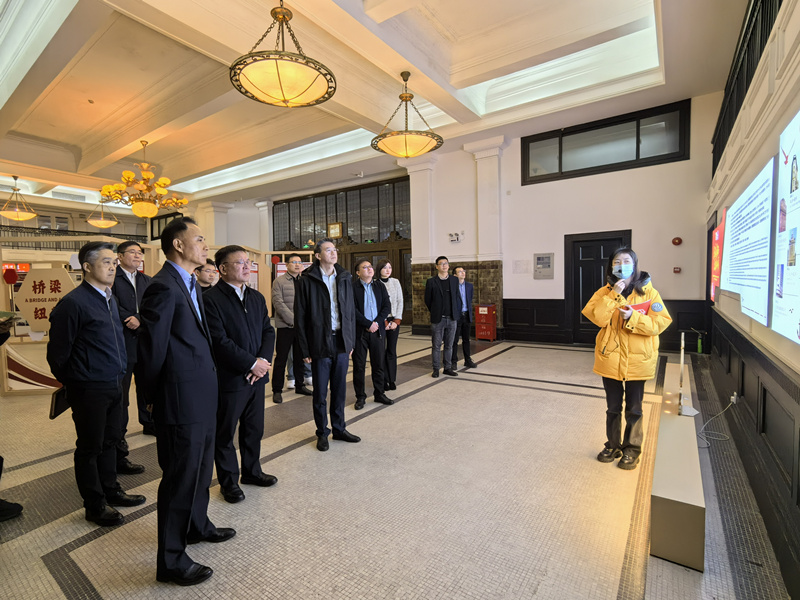 中远海运_副本.jpg 中远海运_副本.jpg