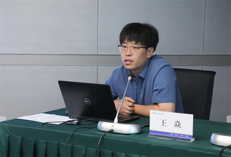 PC7A1472.jpg PC7A1472.jpg