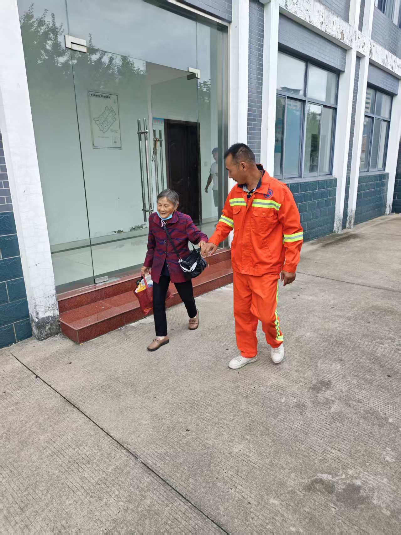 b087b7e0d9cbc8c2911bf8dda874a445.jpg b087b7e0d9cbc8c2911bf8dda874a445.jpg